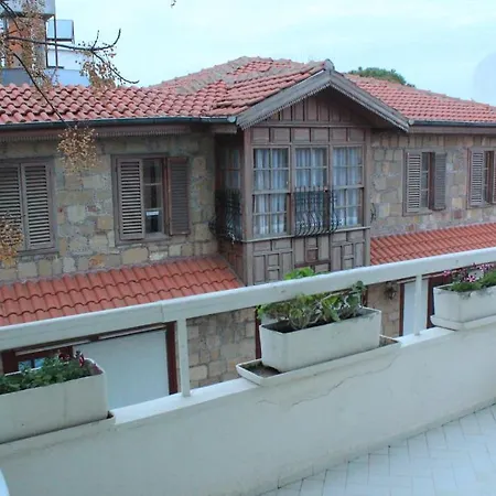 Huzur Motel Side