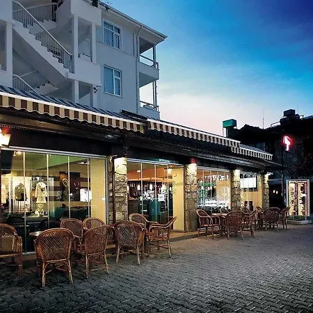 Huzur Motel Side
