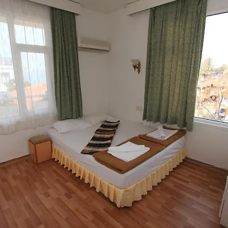 Huzur Motel 2*